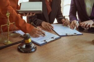 Precatório emergência: quem tem prioridade? Guia + antecipação